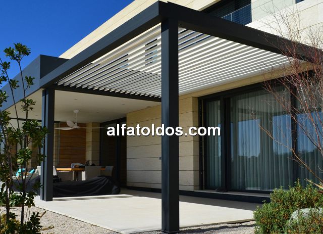 fabrica-pergolas-bioclimaticas-alfa-toldos-villalba-madrid.jpg